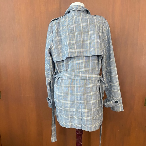 Carolina Belle short trench coat - Picture 8 of 8